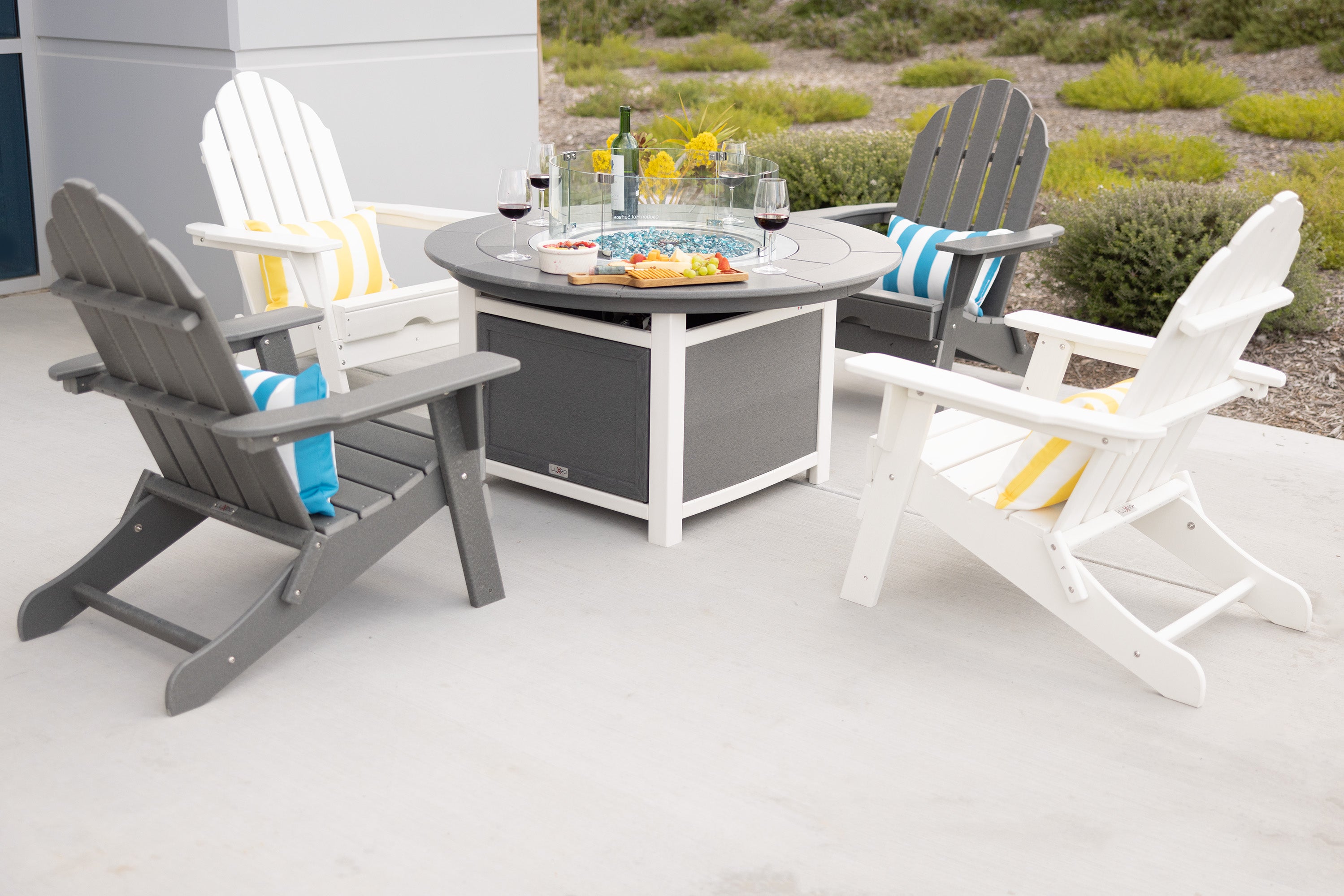 Vail 48" Two-Tone Fire Pit Table, Round Top with Four Balboa Chairs