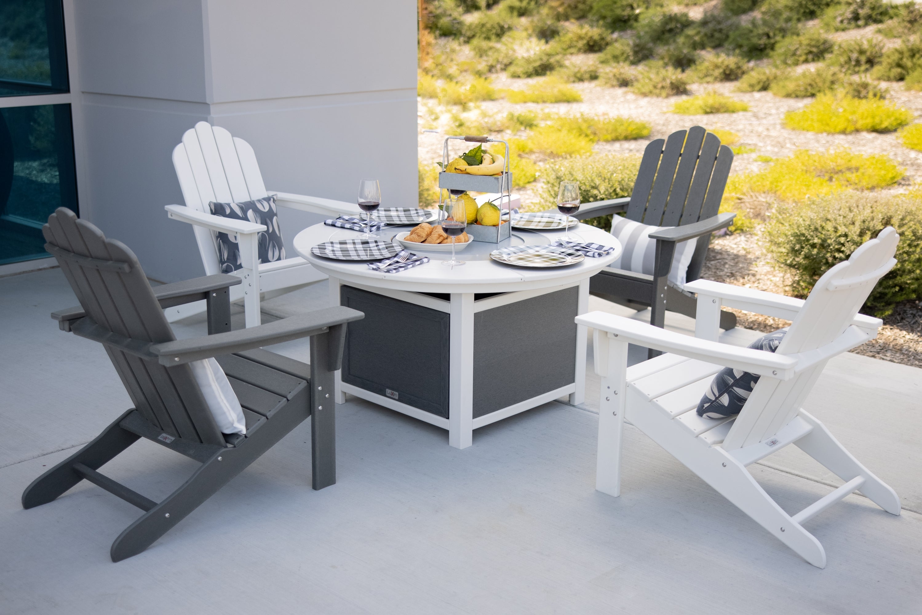 LuXeo Vail 48" Two-Tone Fire Pit Table, Round Top with Four Marina Chairs