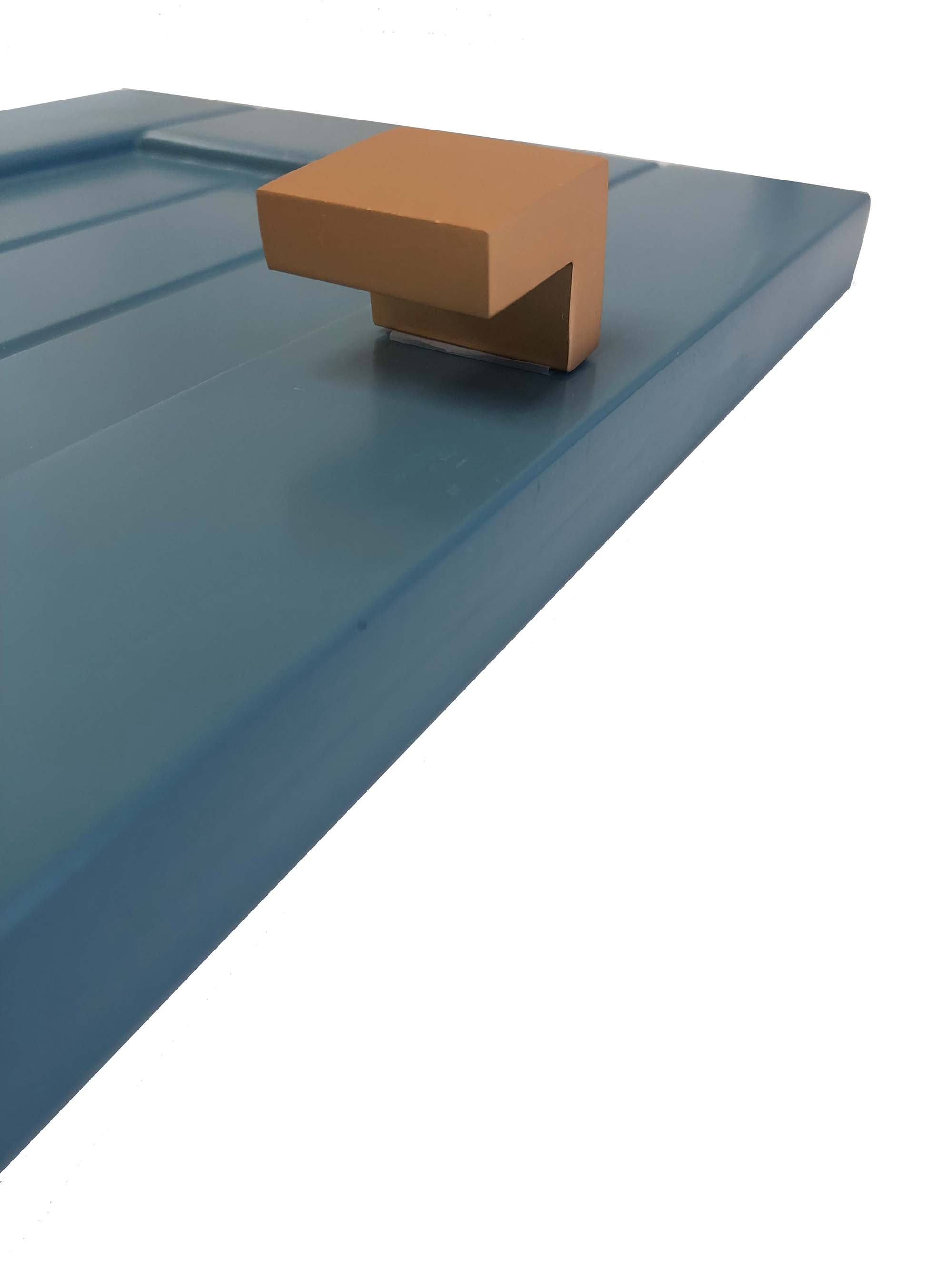 Gold 1" square cabinet pull