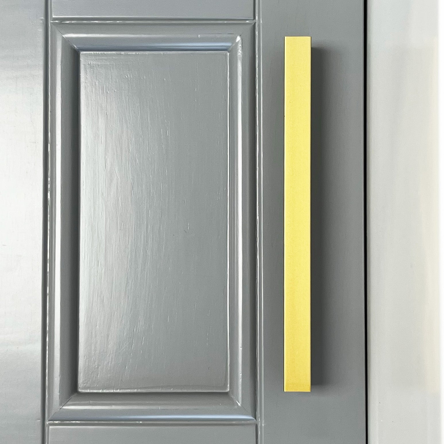 5-1/2" gold bar cabinet pull