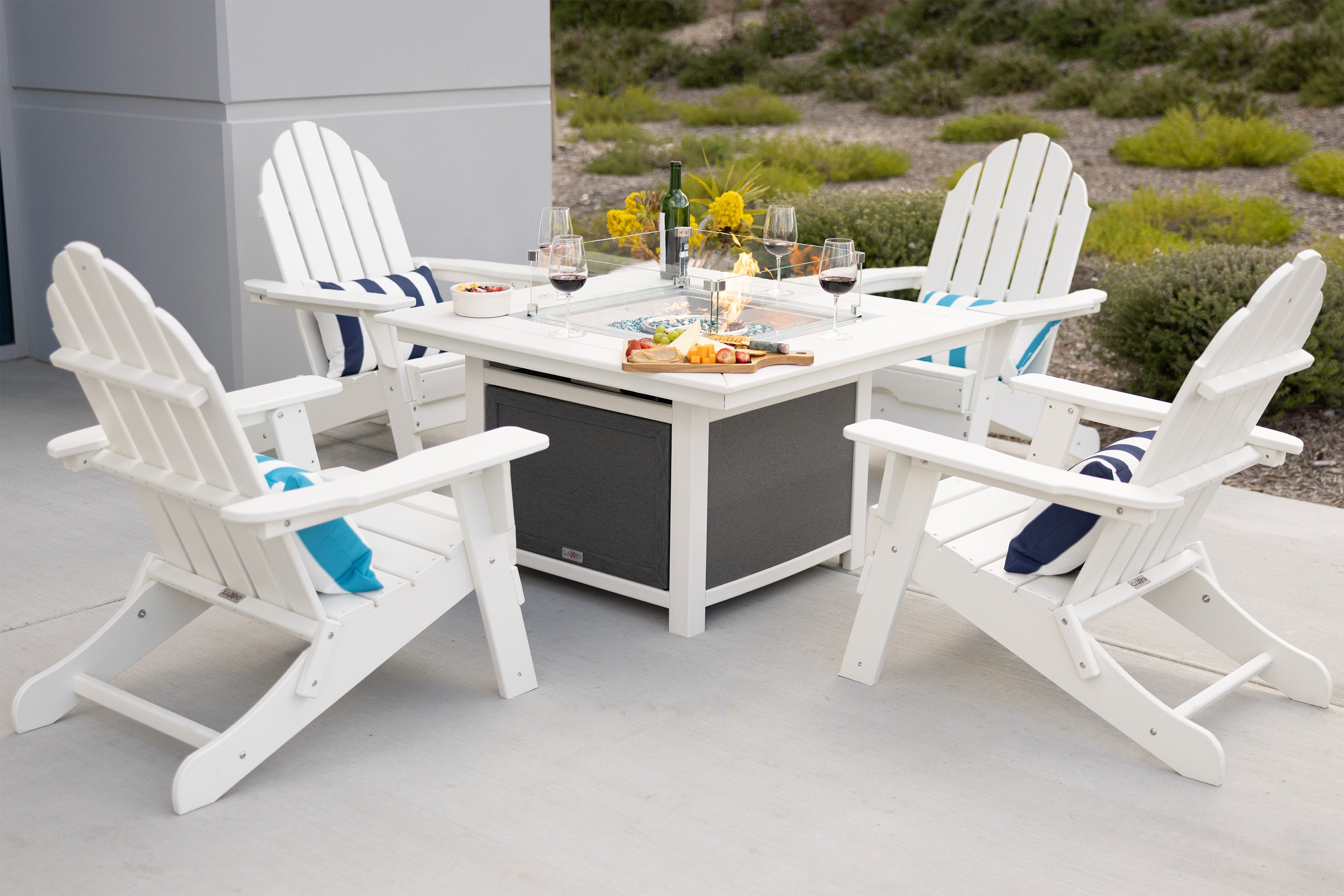 LuXeo Park City 42" Two-Tone Fire Pit Table, Square Top with Four Balboa Chairs